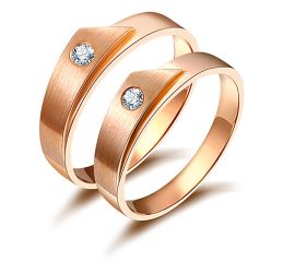 Кольца обручальные с бриллиантами