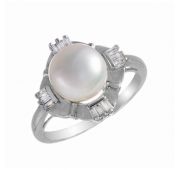 кольцо с жемчугом