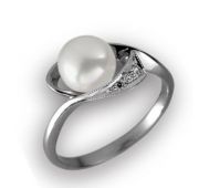 210556, Кольцо с жемчугом из серебра (Серебро)