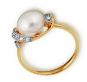 кольцо с жемчугом