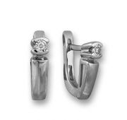 Серьги с бриллиантом