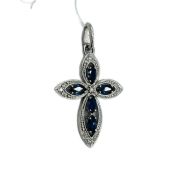 подвеска крест с сапфирами