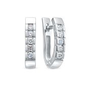 335-2200-3,69 Серьги с бриллиантами бренд Лето (Au 585)